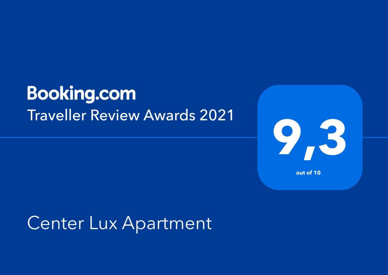 Center Lux Apartment พอดโกริกา ภายนอก รูปภาพ