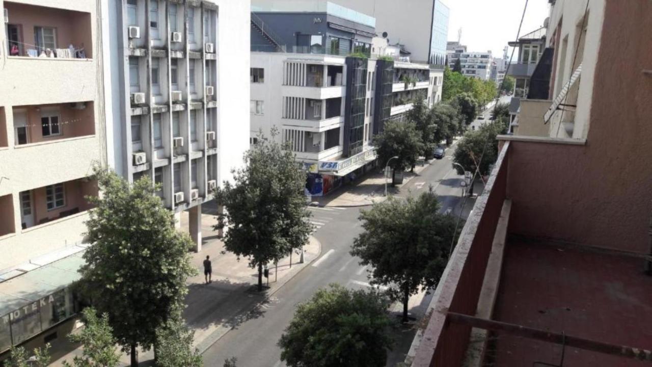 Center Lux Apartment พอดโกริกา ภายนอก รูปภาพ
