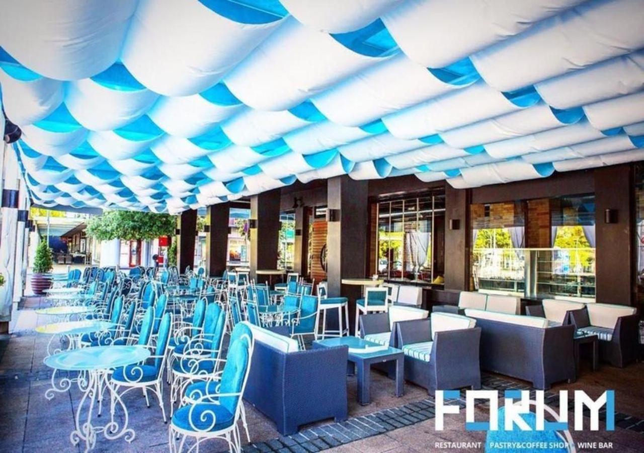 Center Lux Apartment พอดโกริกา ภายนอก รูปภาพ