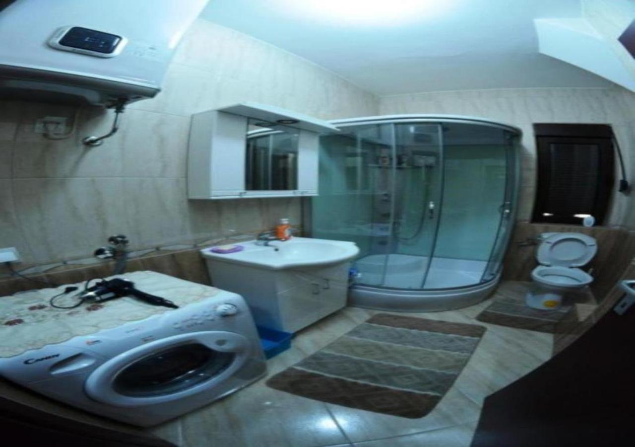 Center Lux Apartment พอดโกริกา ภายนอก รูปภาพ